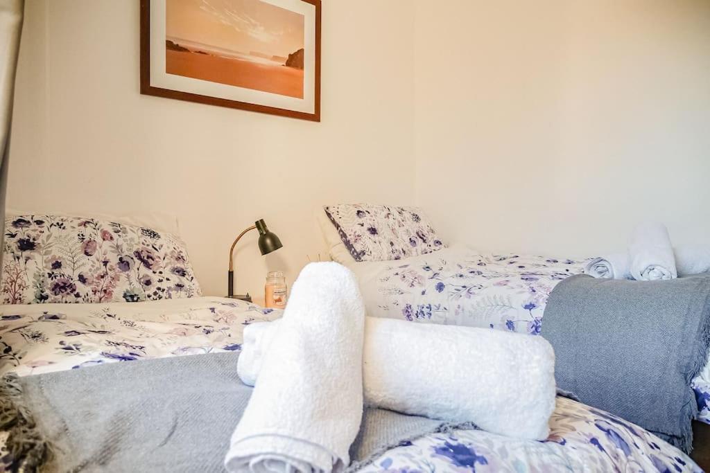 Charming City Centre Apartment Cardiff Esterno foto